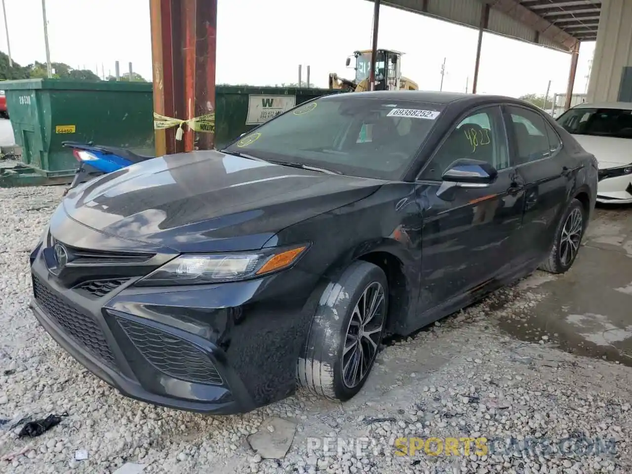 1 Photograph of a damaged car 4T1T11AK6NU059534 TOYOTA CAMRY 2022