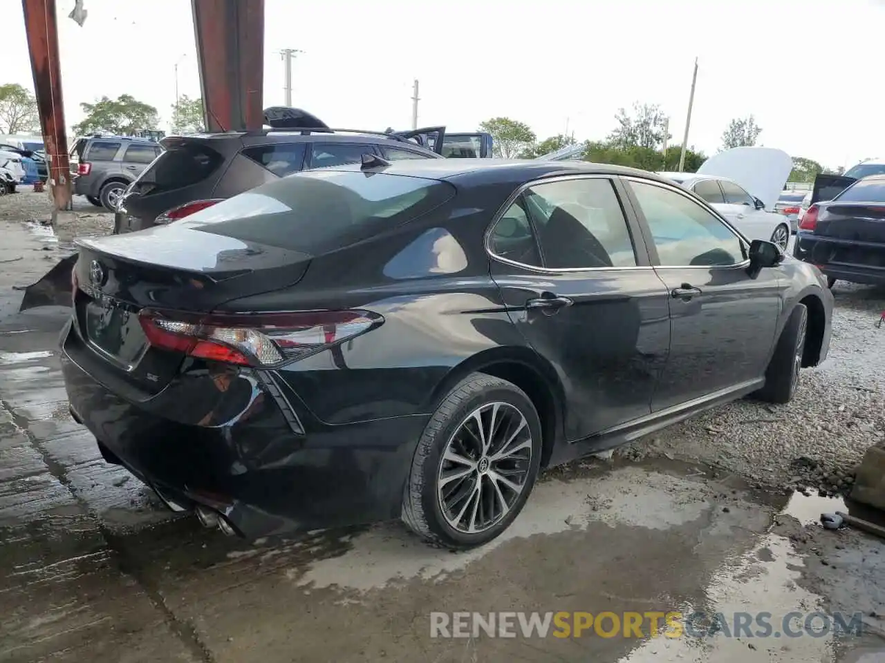 3 Photograph of a damaged car 4T1T11AK6NU059534 TOYOTA CAMRY 2022