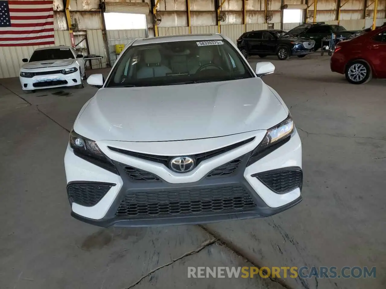 5 Photograph of a damaged car 4T1T11AK6NU075636 TOYOTA CAMRY 2022
