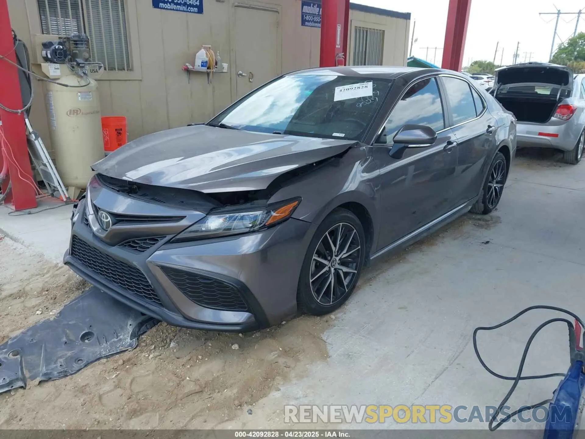 2 Photograph of a damaged car 4T1T11AK6NU639527 TOYOTA CAMRY 2022
