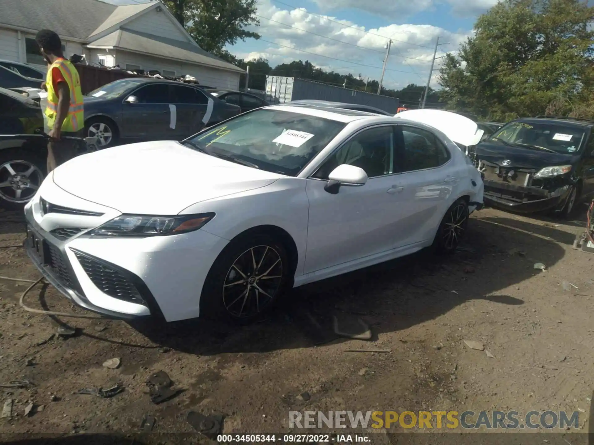 2 Photograph of a damaged car 4T1T11AK6NU659504 TOYOTA CAMRY 2022