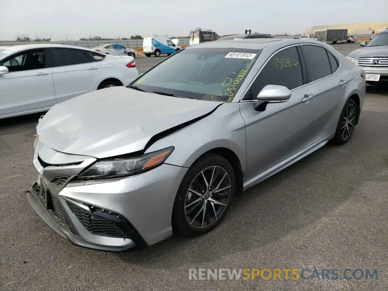 2 Photograph of a damaged car 4T1T11AK6NU674956 TOYOTA CAMRY 2022
