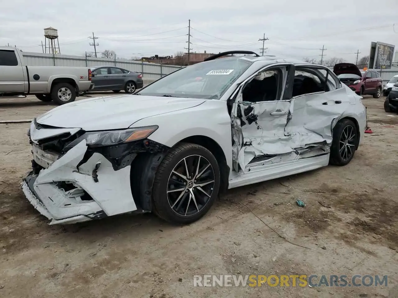 1 Photograph of a damaged car 4T1T11AK8NU041178 TOYOTA CAMRY 2022