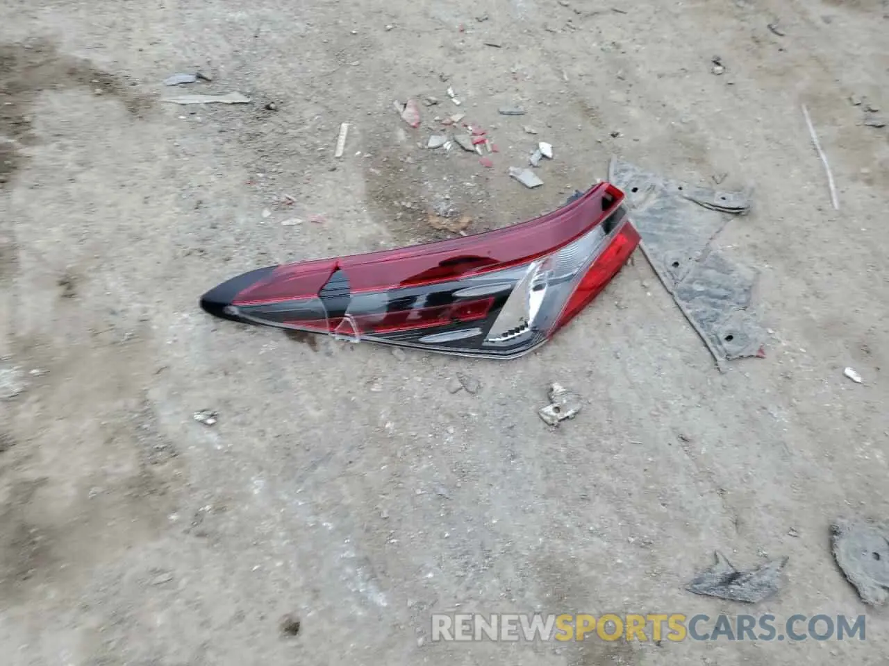 12 Photograph of a damaged car 4T1T11AK8NU041178 TOYOTA CAMRY 2022