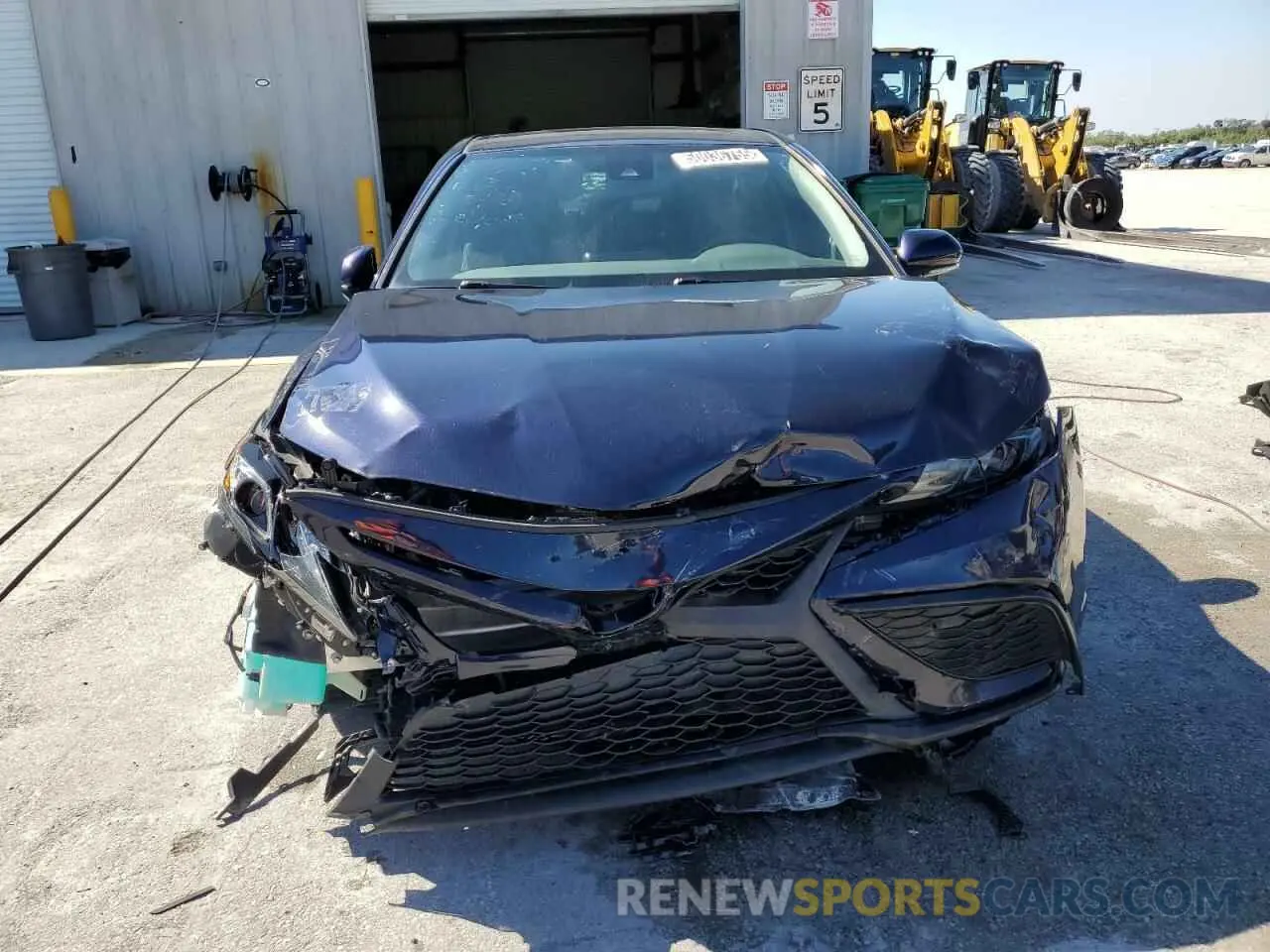 5 Photograph of a damaged car 4T1T11AK8NU628481 TOYOTA CAMRY 2022