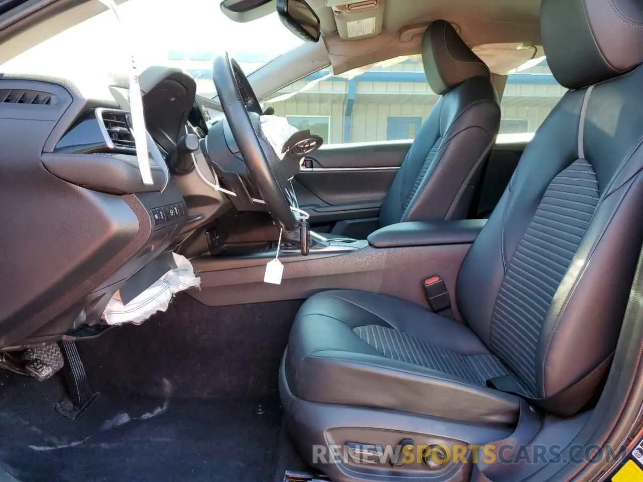 7 Photograph of a damaged car 4T1T11AK8NU628481 TOYOTA CAMRY 2022