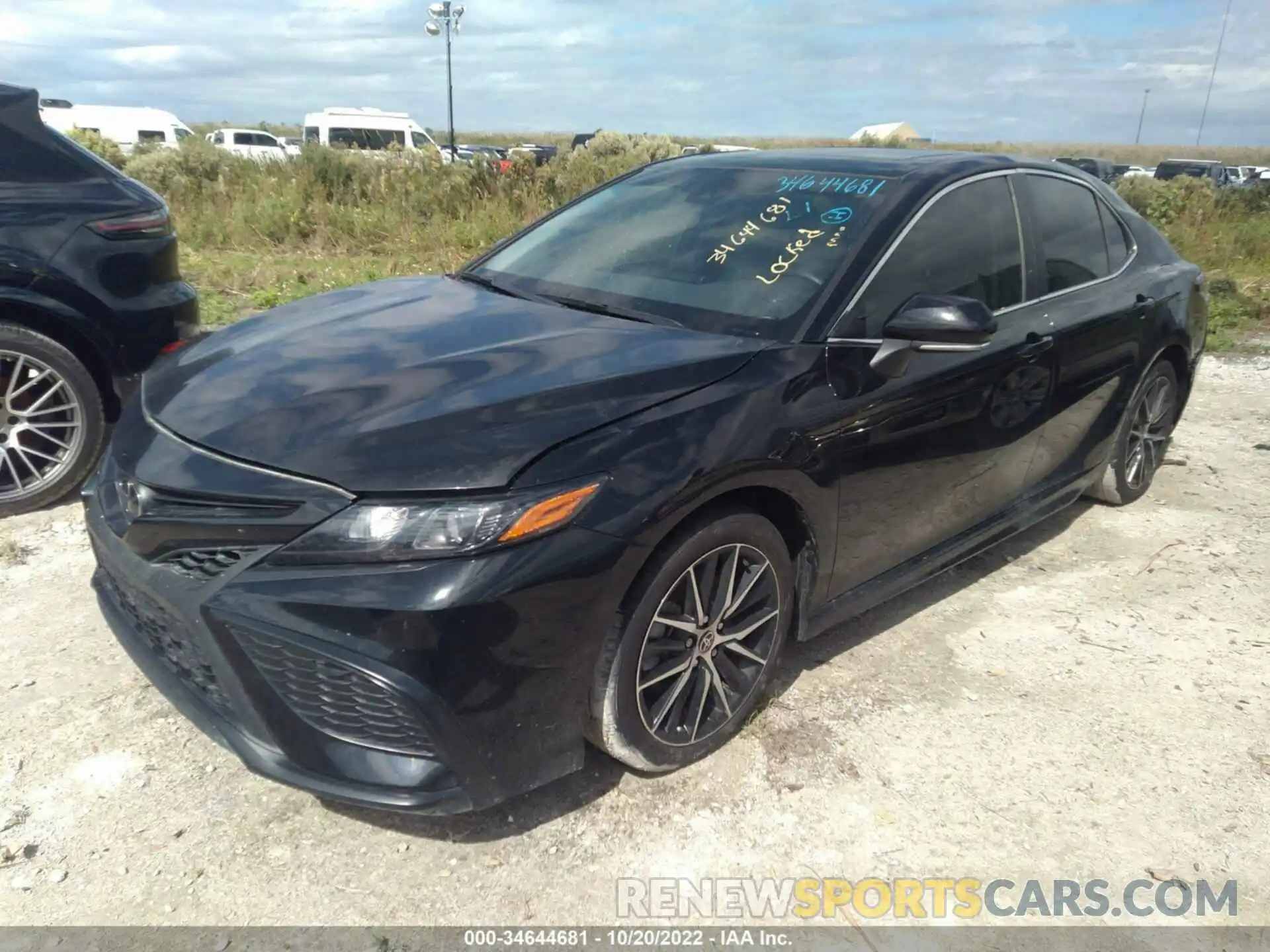 2 Photograph of a damaged car 4T1T11AK8NU629971 TOYOTA CAMRY 2022