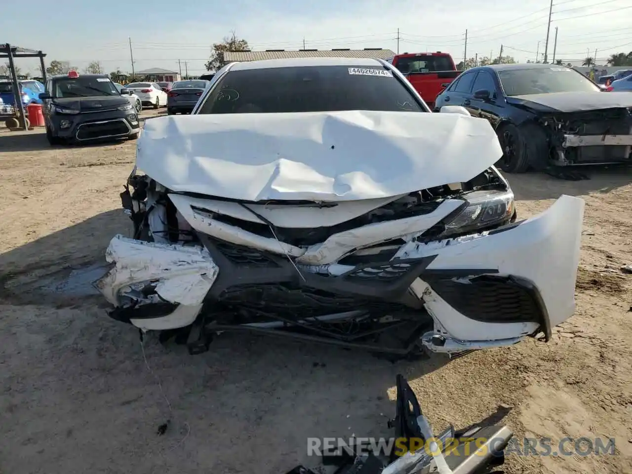 5 Photograph of a damaged car 4T1T11AK8NU706192 TOYOTA CAMRY 2022