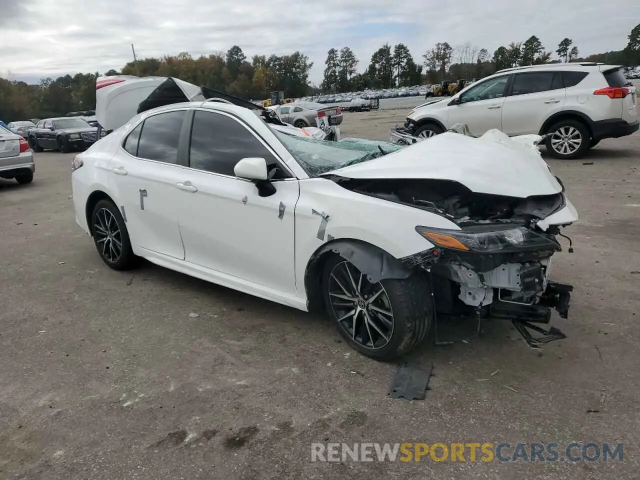 4 Photograph of a damaged car 4T1T11AK9NU012689 TOYOTA CAMRY 2022