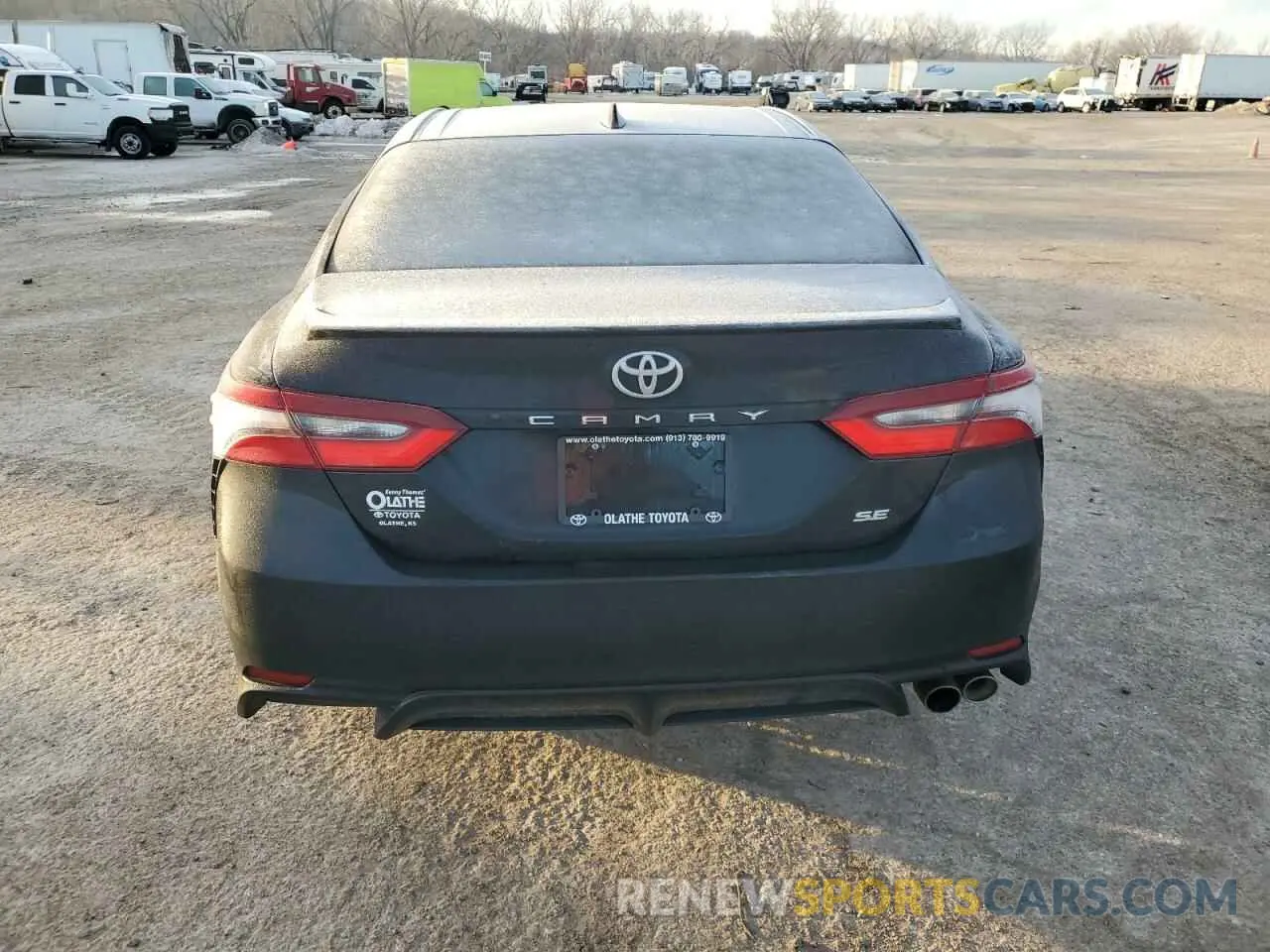 6 Photograph of a damaged car 4T1T11AK9NU038936 TOYOTA CAMRY 2022