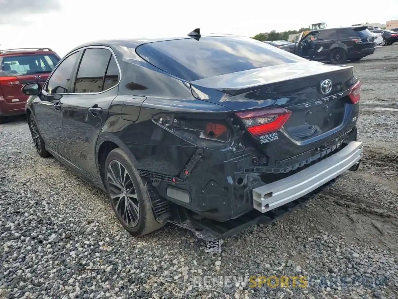 3 Photograph of a damaged car 4T1T11AK9NU641532 TOYOTA CAMRY 2022