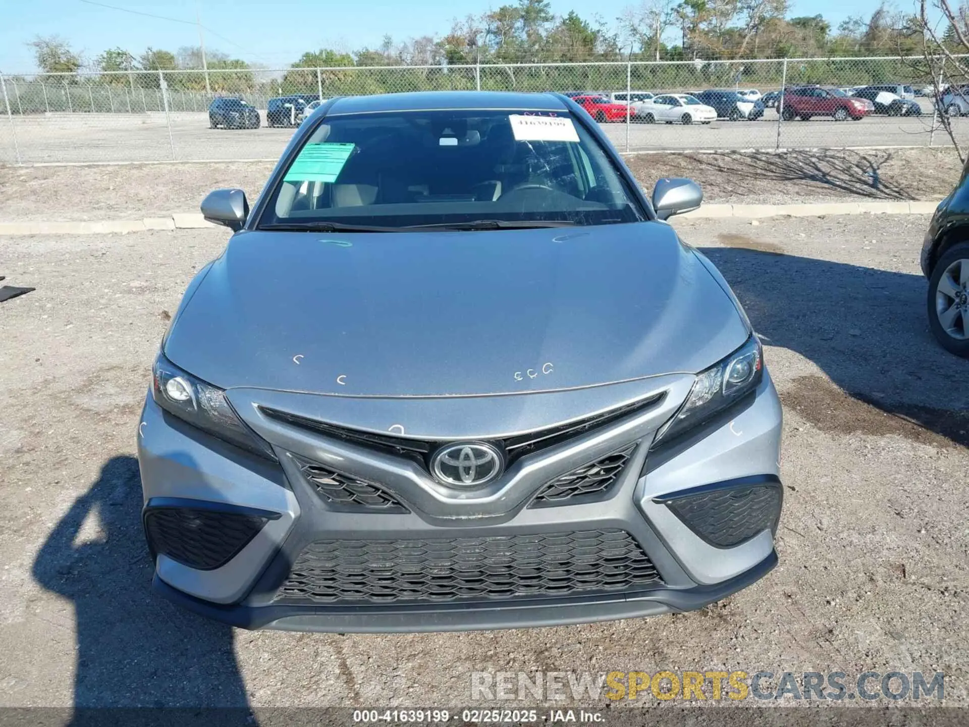 13 Photograph of a damaged car 4T1T11AK9NU641711 TOYOTA CAMRY 2022