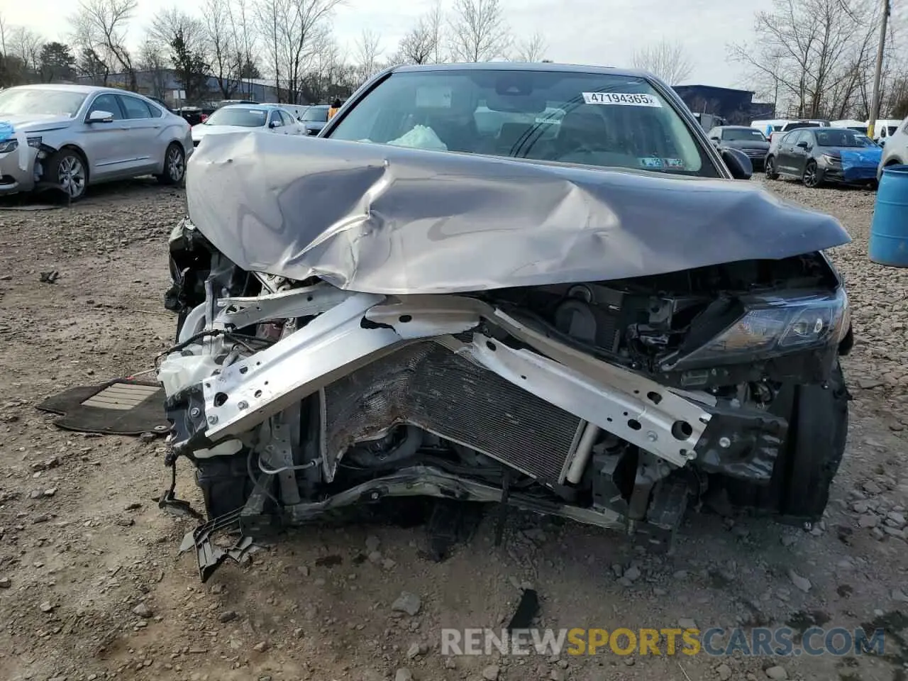 5 Photograph of a damaged car 4T1T11AK9NU665085 TOYOTA CAMRY 2022