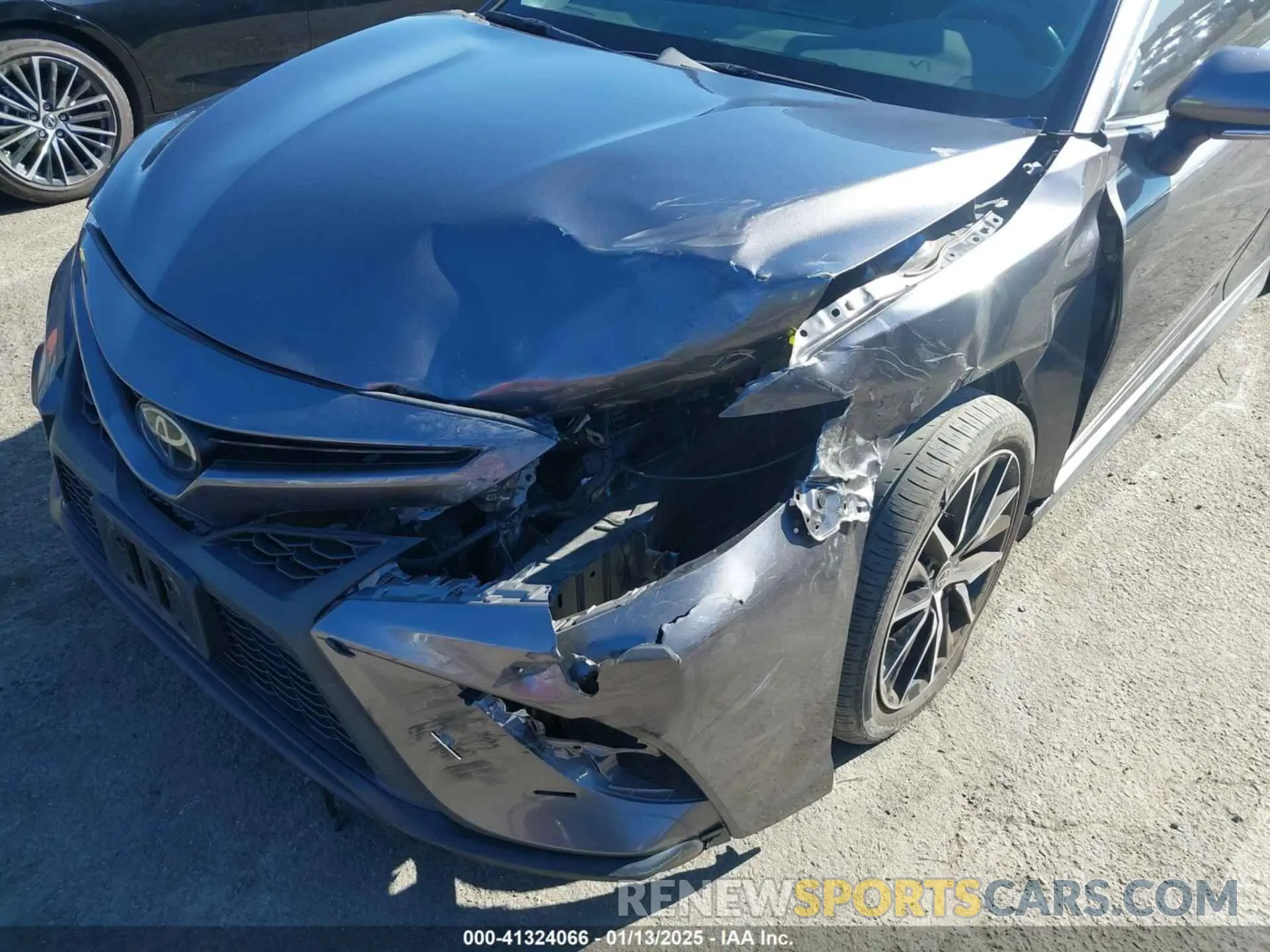 6 Photograph of a damaged car 4T1T11AK9NU709831 TOYOTA CAMRY 2022