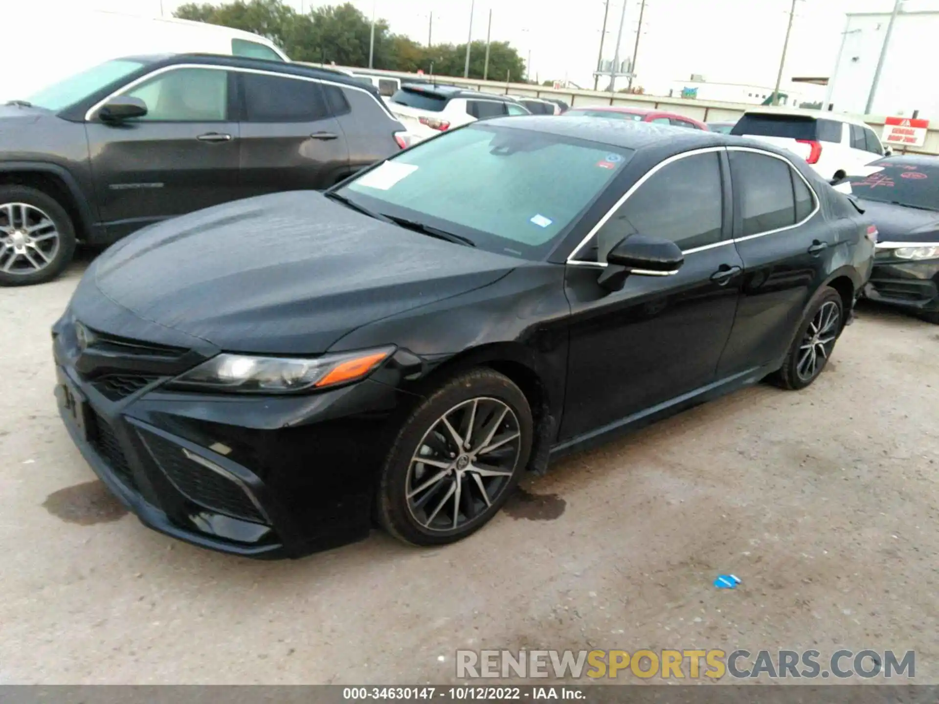 2 Photograph of a damaged car 4T1T11AKXNU040050 TOYOTA CAMRY 2022