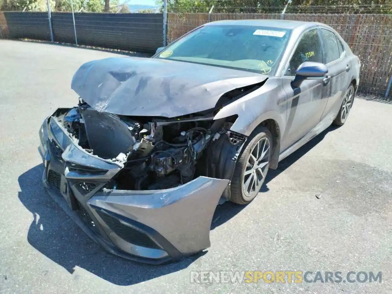 2 Photograph of a damaged car 4T1T11AKXNU620107 TOYOTA CAMRY 2022