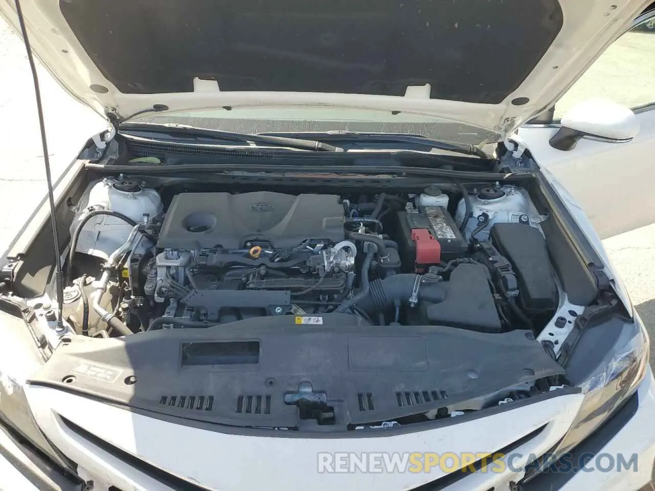 11 Photograph of a damaged car 4T1T11AKXNU624951 TOYOTA CAMRY 2022