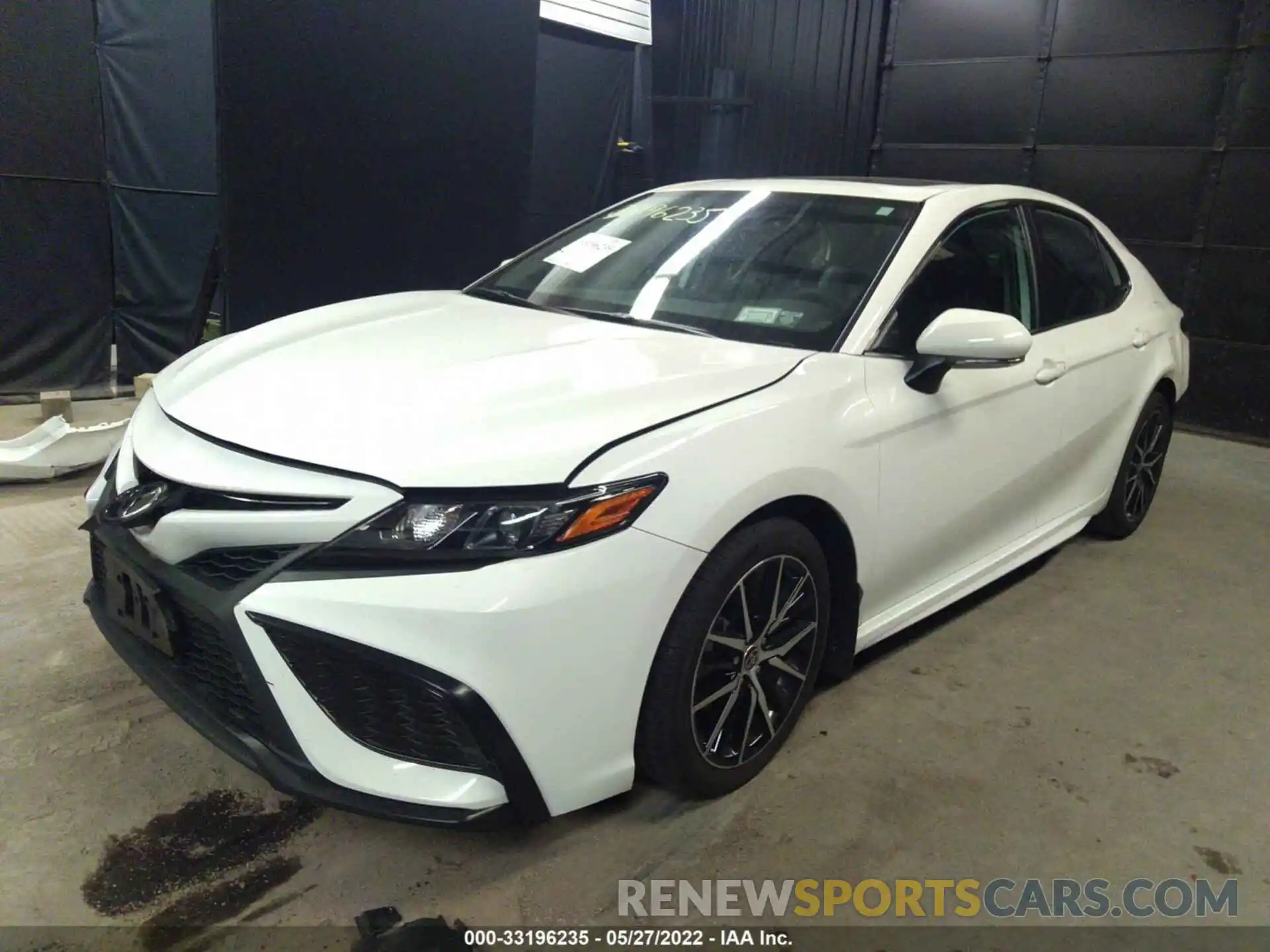 2 Photograph of a damaged car 4T1T11BK0NU050343 TOYOTA CAMRY 2022