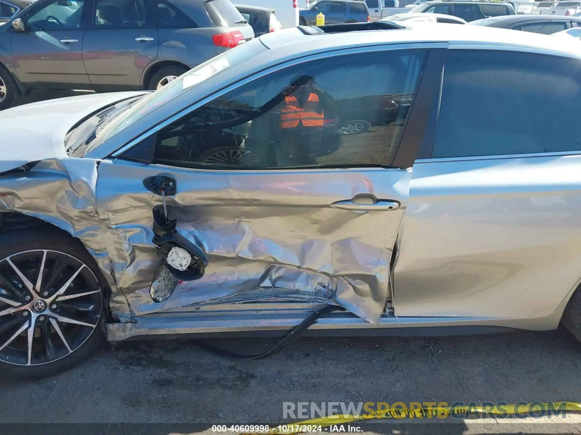 14 Photograph of a damaged car 4T1T11BK1NU060802 TOYOTA CAMRY 2022