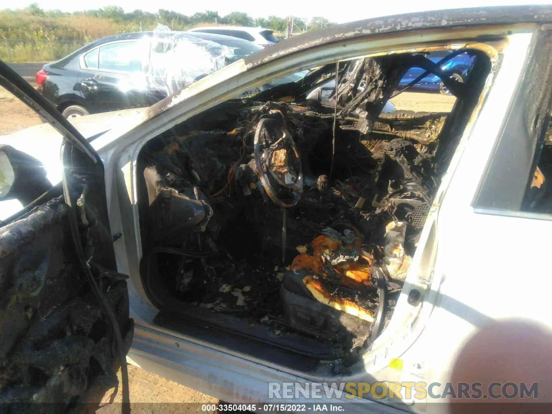 5 Photograph of a damaged car 4T1T11BK2NU051655 TOYOTA CAMRY 2022