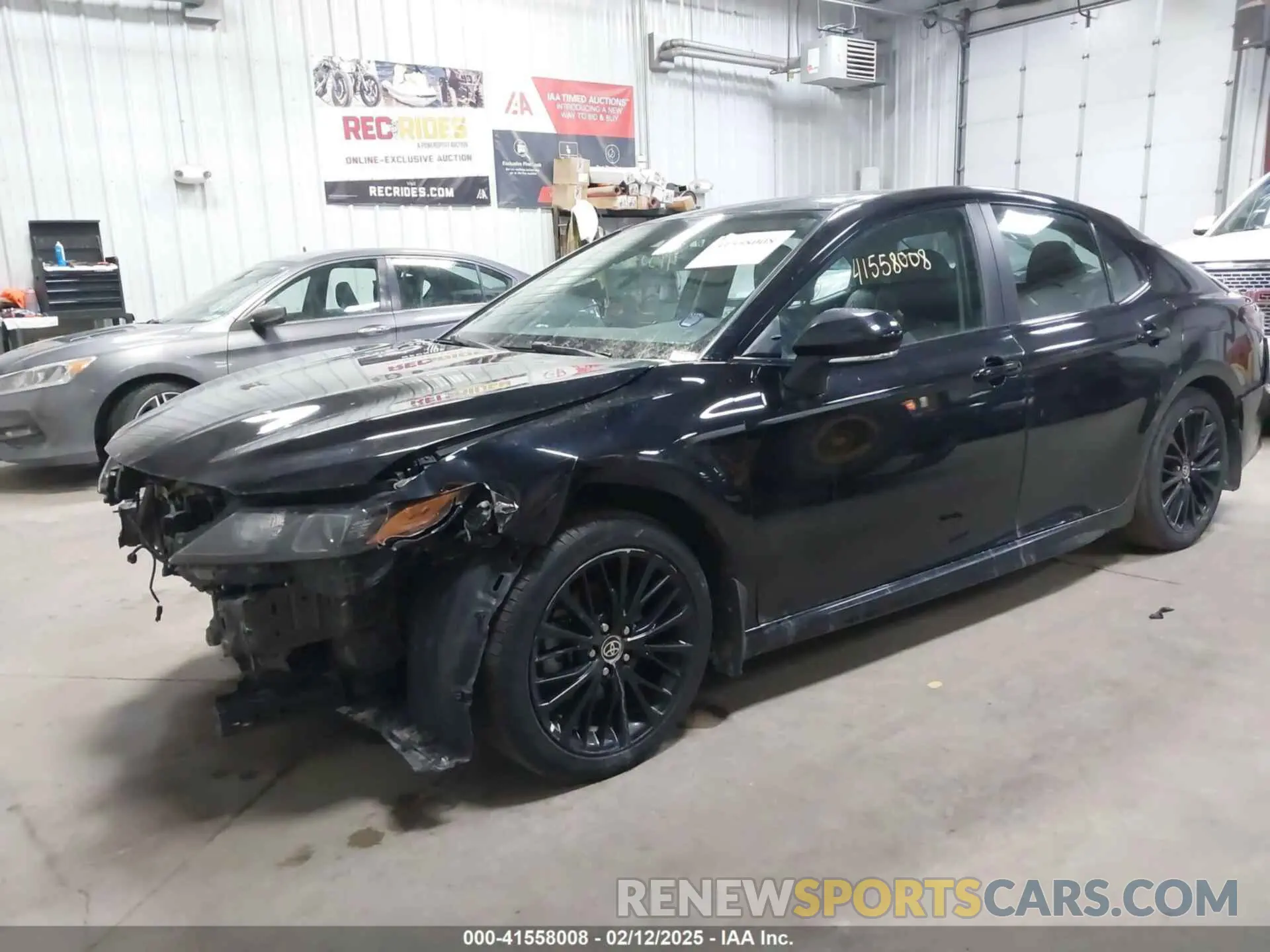 2 Photograph of a damaged car 4T1T11BK3NU068433 TOYOTA CAMRY 2022