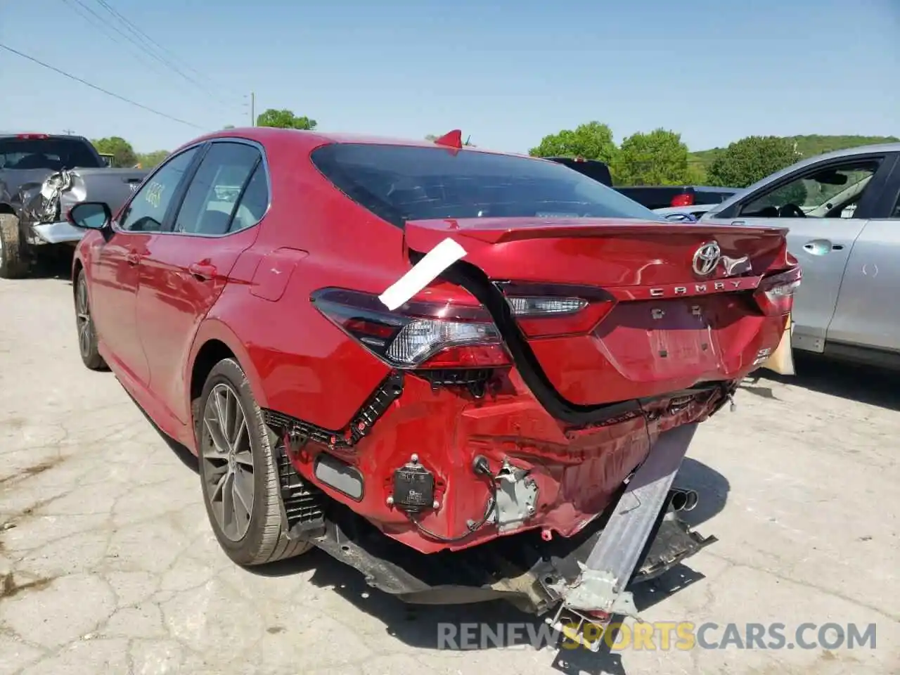 3 Photograph of a damaged car 4T1T11BK7NU053529 TOYOTA CAMRY 2022