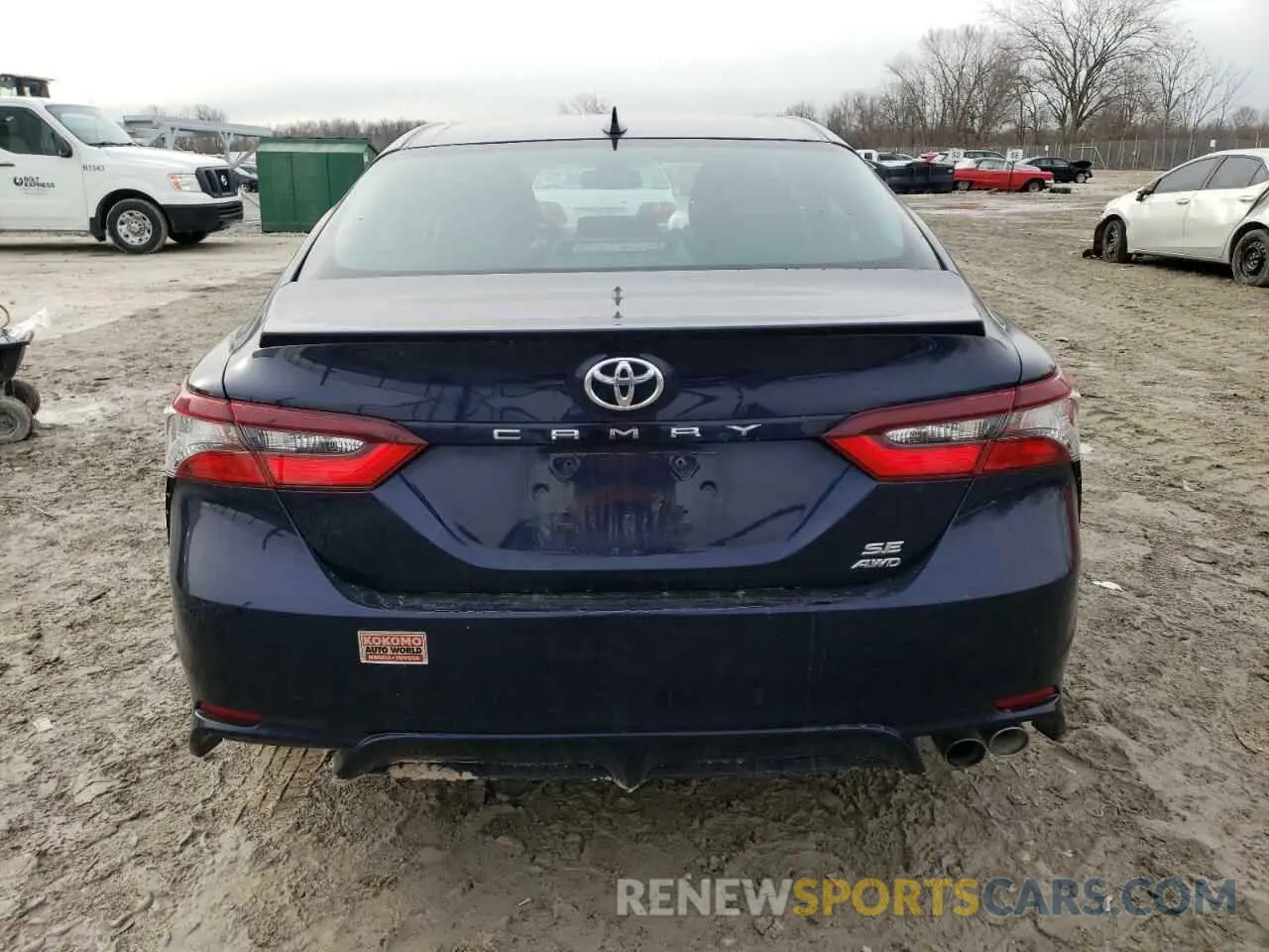 6 Photograph of a damaged car 4T1T11BK9NU060367 TOYOTA CAMRY 2022