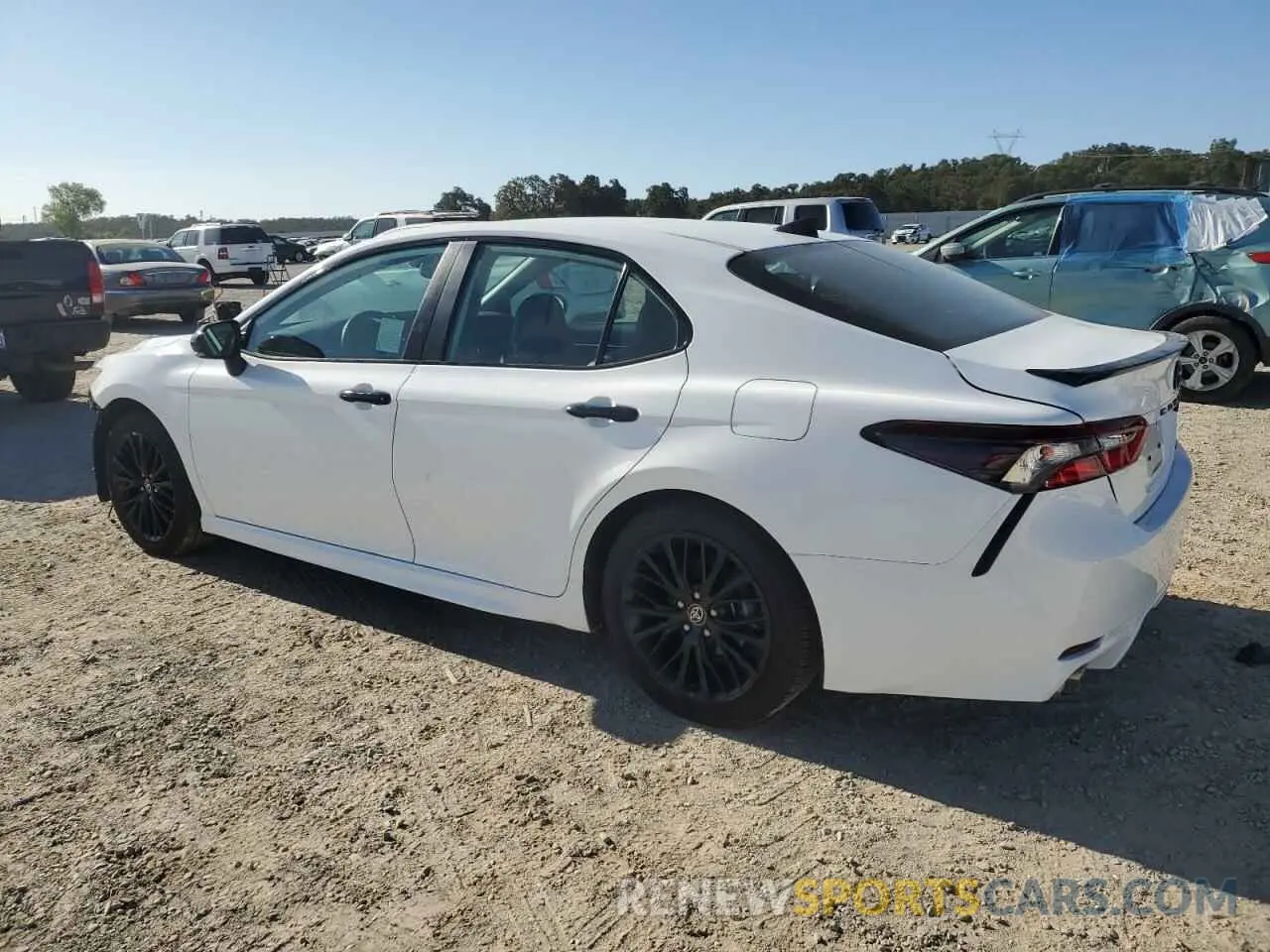 2 Photograph of a damaged car 4T1T31AK1NU032848 TOYOTA CAMRY 2022