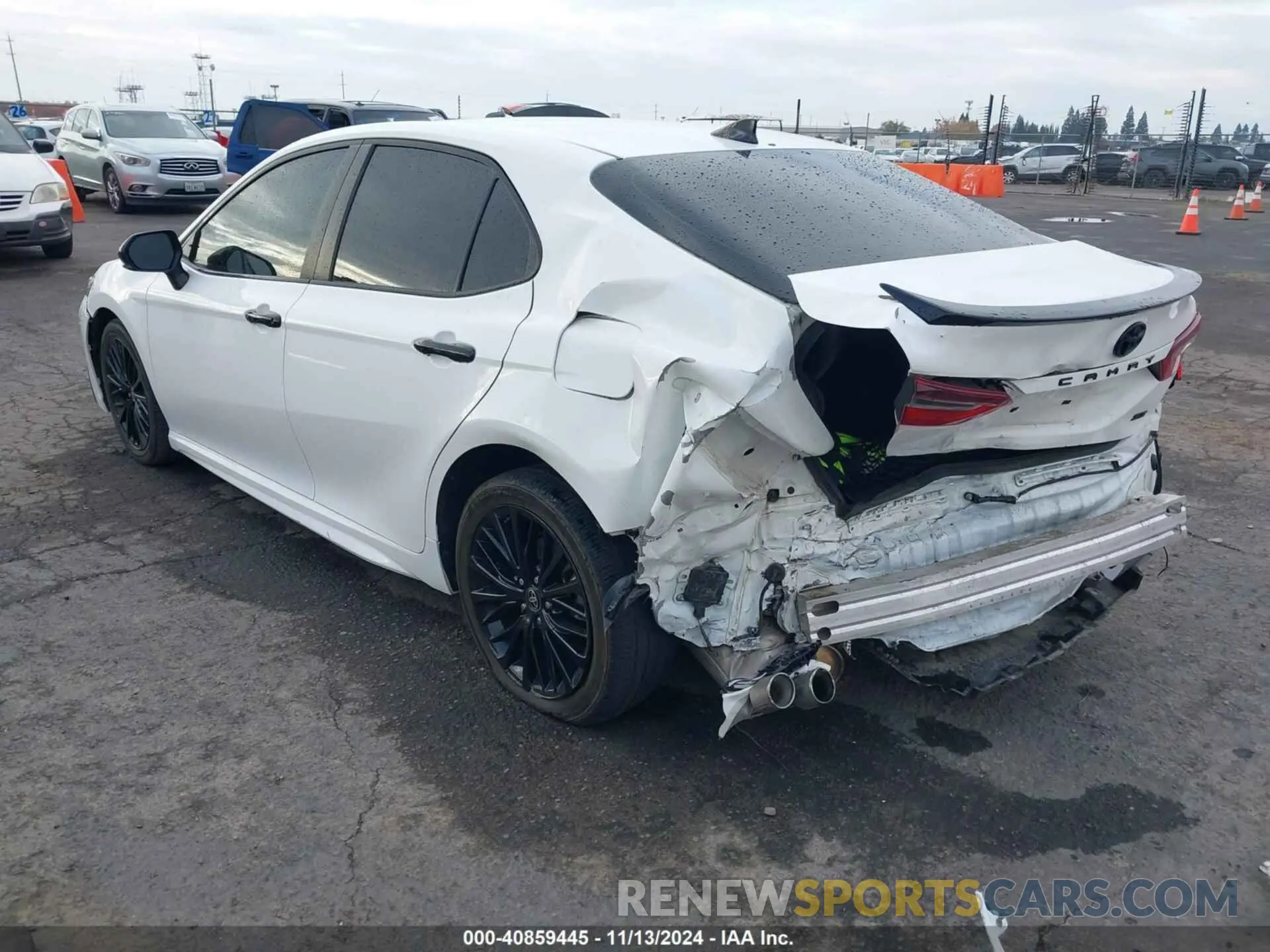 3 Photograph of a damaged car 4T1T31AK3NU032947 TOYOTA CAMRY 2022