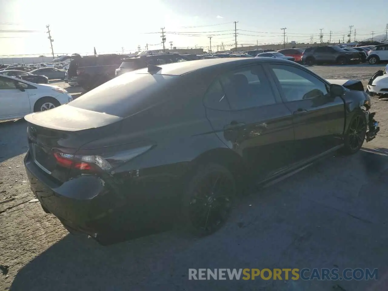 3 Photograph of a damaged car 4T1T31AK5NU040788 TOYOTA CAMRY 2022