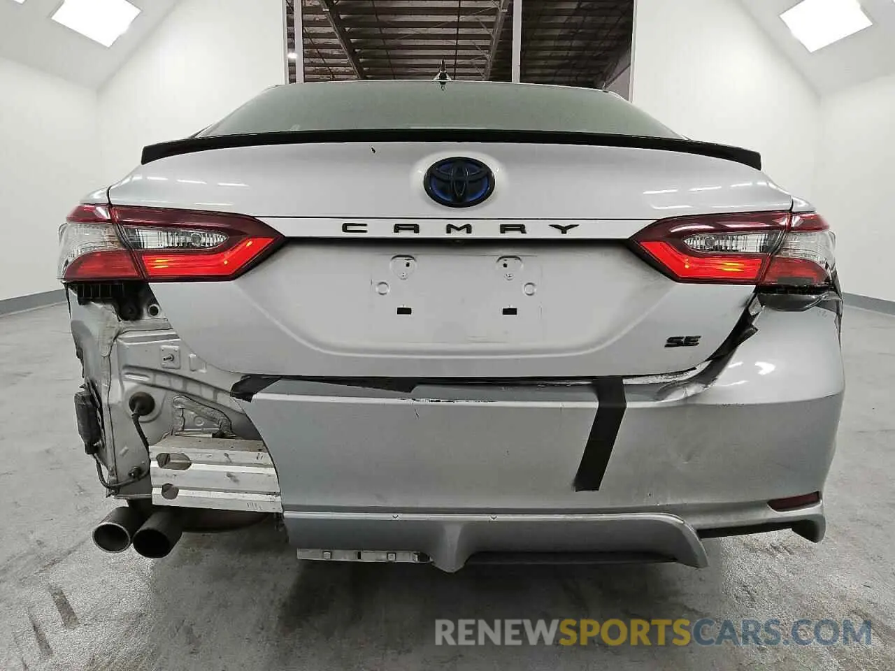 6 Photograph of a damaged car 4T1T31AK8NU032443 TOYOTA CAMRY 2022