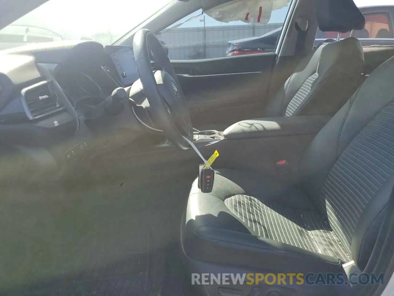 7 Photograph of a damaged car 4T1T31AK9NU033665 TOYOTA CAMRY 2022