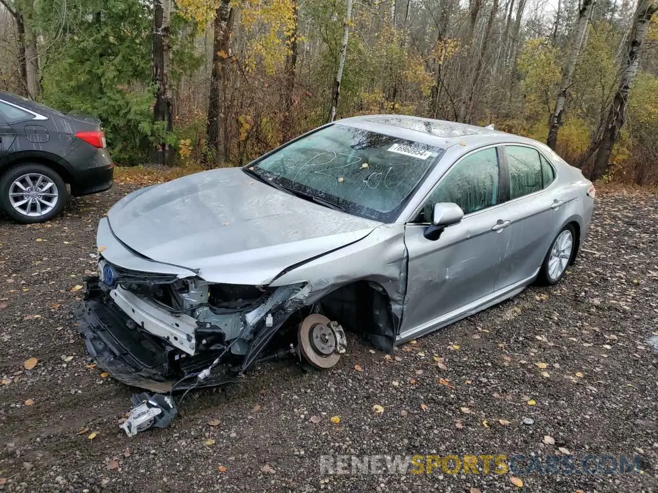 1 Photograph of a damaged car 4T1B21HK6PU019391 TOYOTA CAMRY 2023