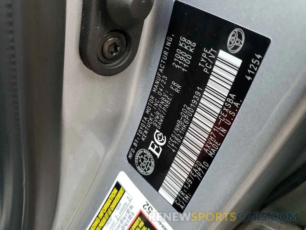 13 Photograph of a damaged car 4T1B21HK6PU019391 TOYOTA CAMRY 2023