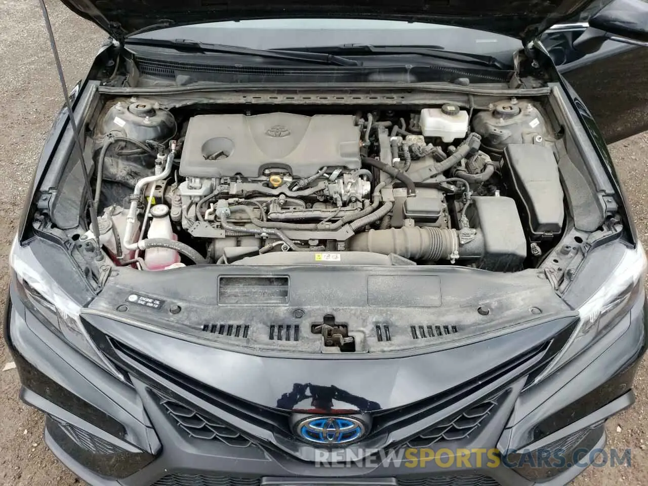 11 Photograph of a damaged car 4T1B21HK6PU020055 TOYOTA CAMRY 2023
