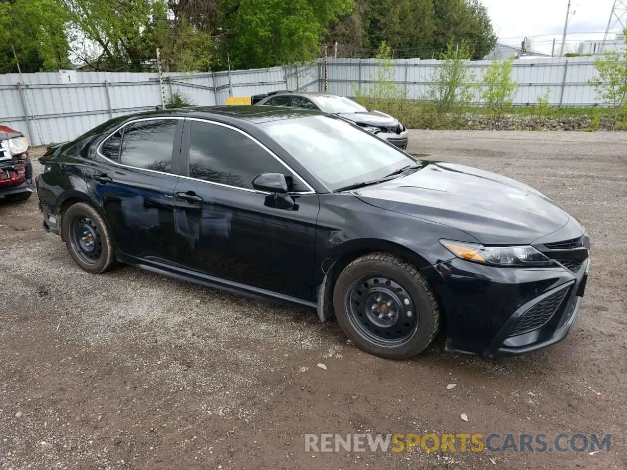 4 Photograph of a damaged car 4T1B21HK6PU020055 TOYOTA CAMRY 2023