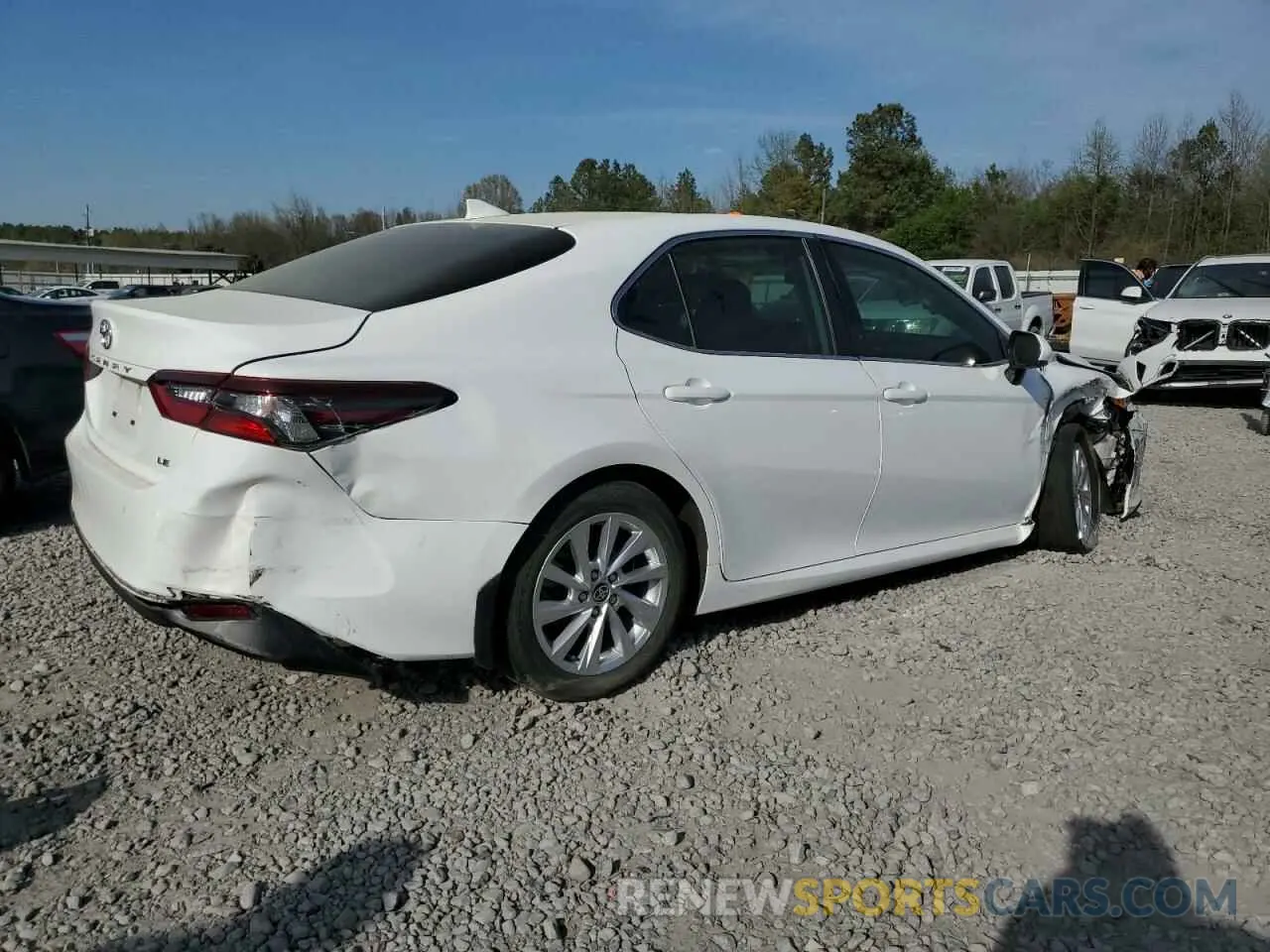 3 Photograph of a damaged car 4T1C11AK0PU109024 TOYOTA CAMRY 2023