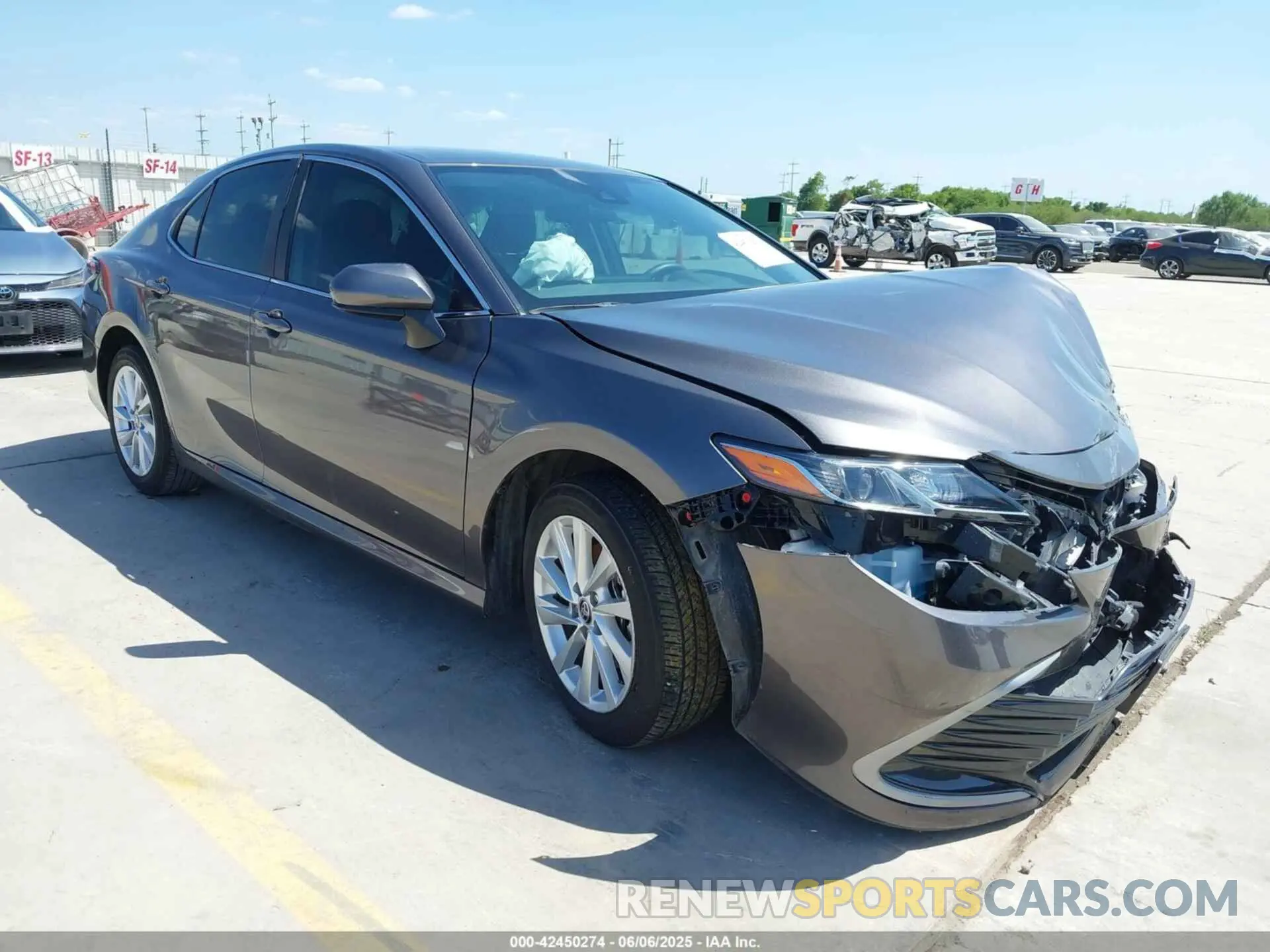 1 Photograph of a damaged car 4T1C11AK0PU181230 TOYOTA CAMRY 2023