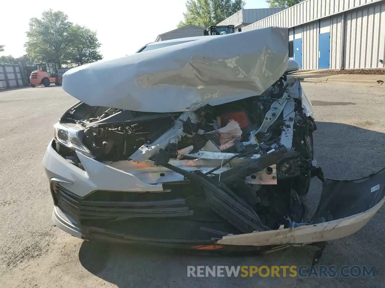 5 Photograph of a damaged car 4T1C11AK0PU182670 TOYOTA CAMRY 2023