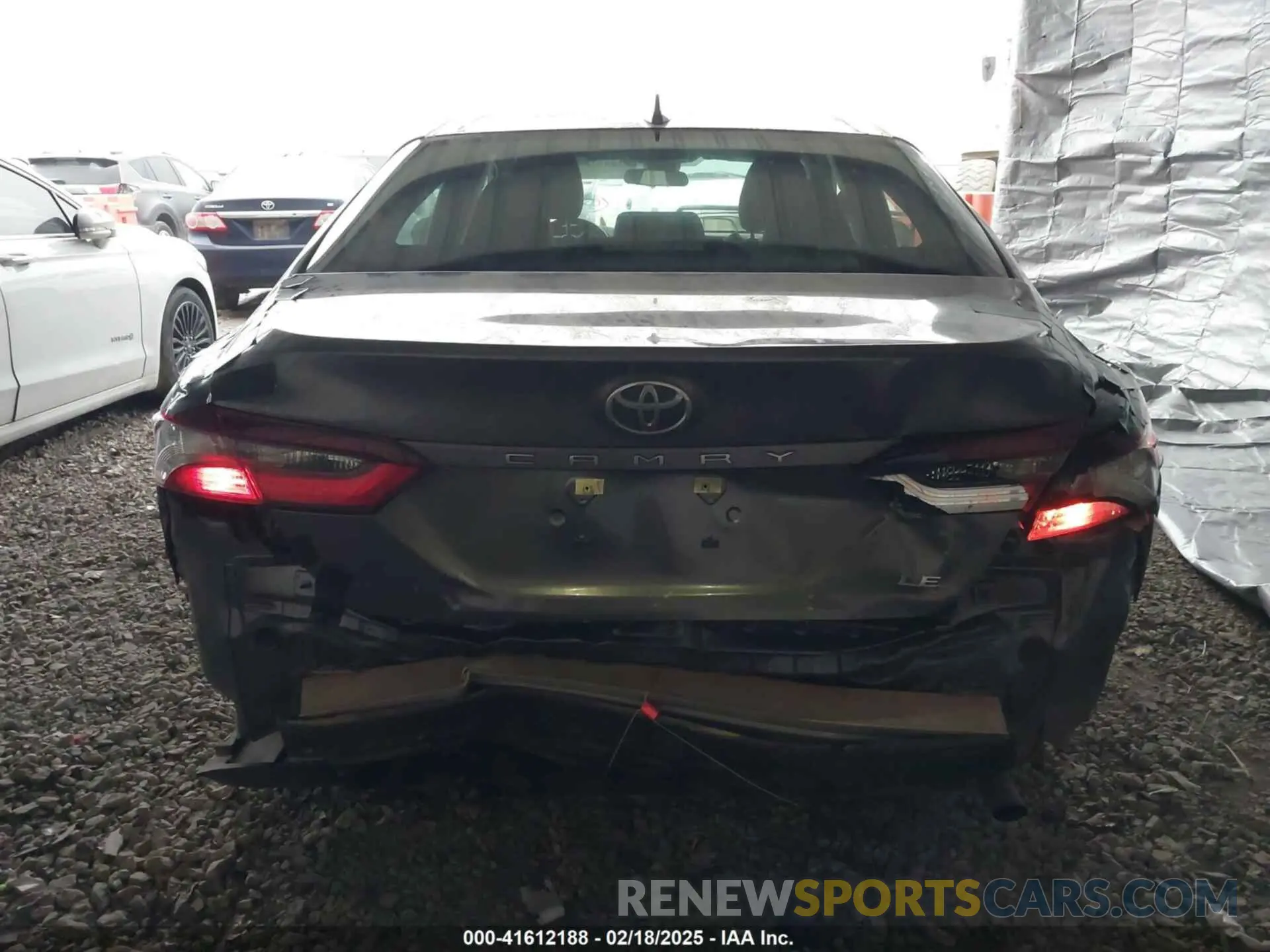 17 Photograph of a damaged car 4T1C11AK0PU764073 TOYOTA CAMRY 2023