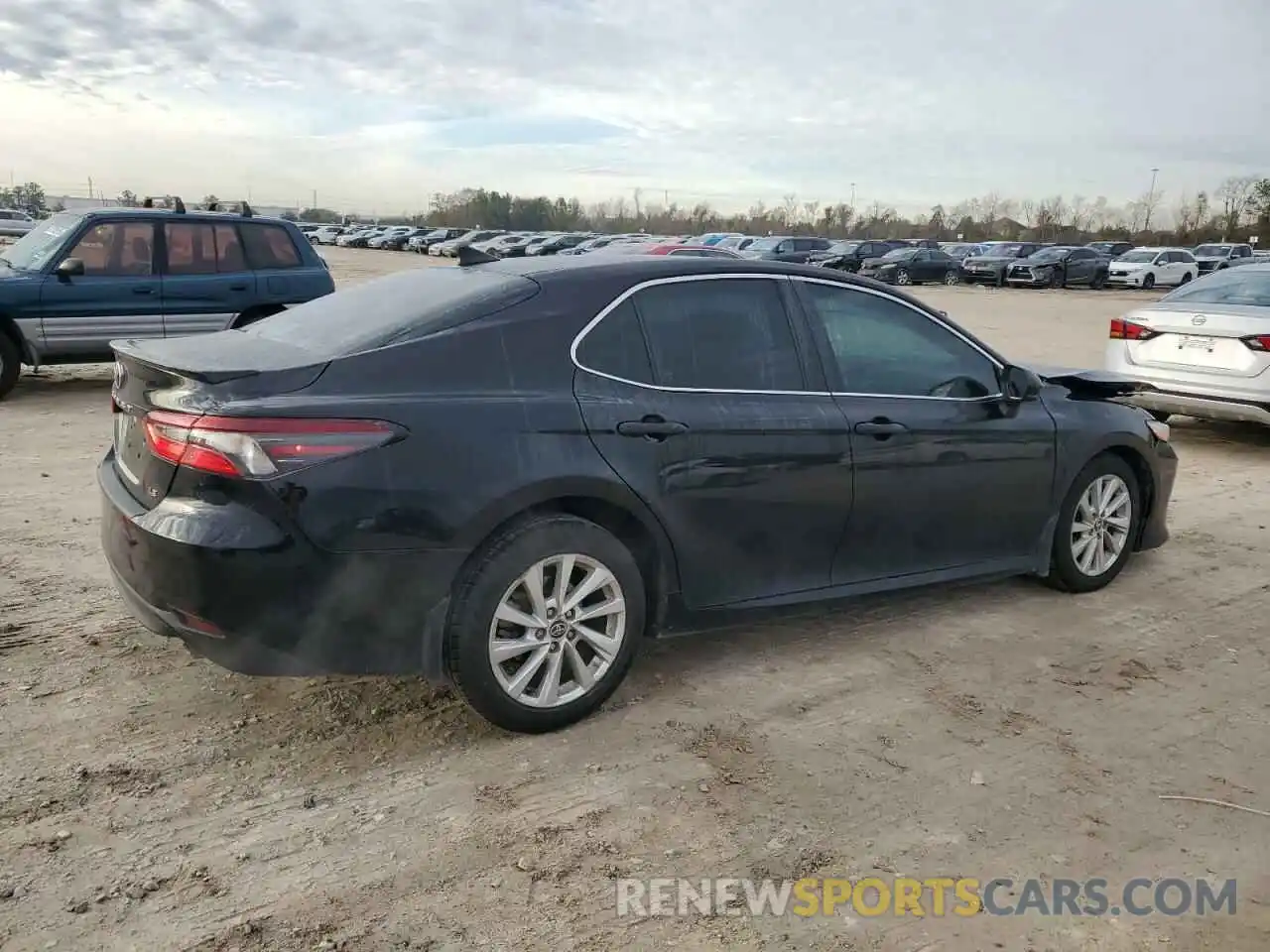 3 Photograph of a damaged car 4T1C11AK1PU098891 TOYOTA CAMRY 2023