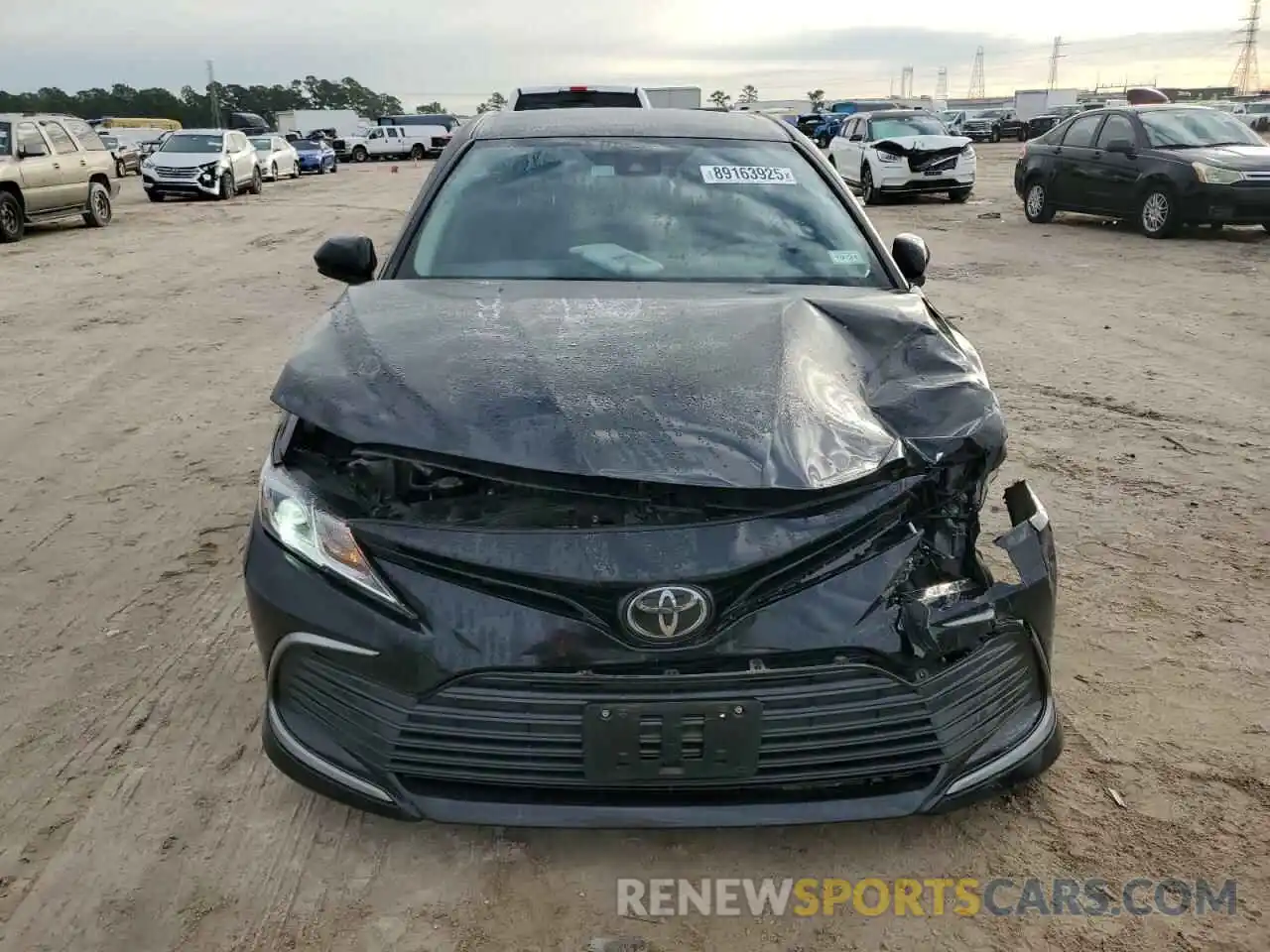 5 Photograph of a damaged car 4T1C11AK1PU098891 TOYOTA CAMRY 2023