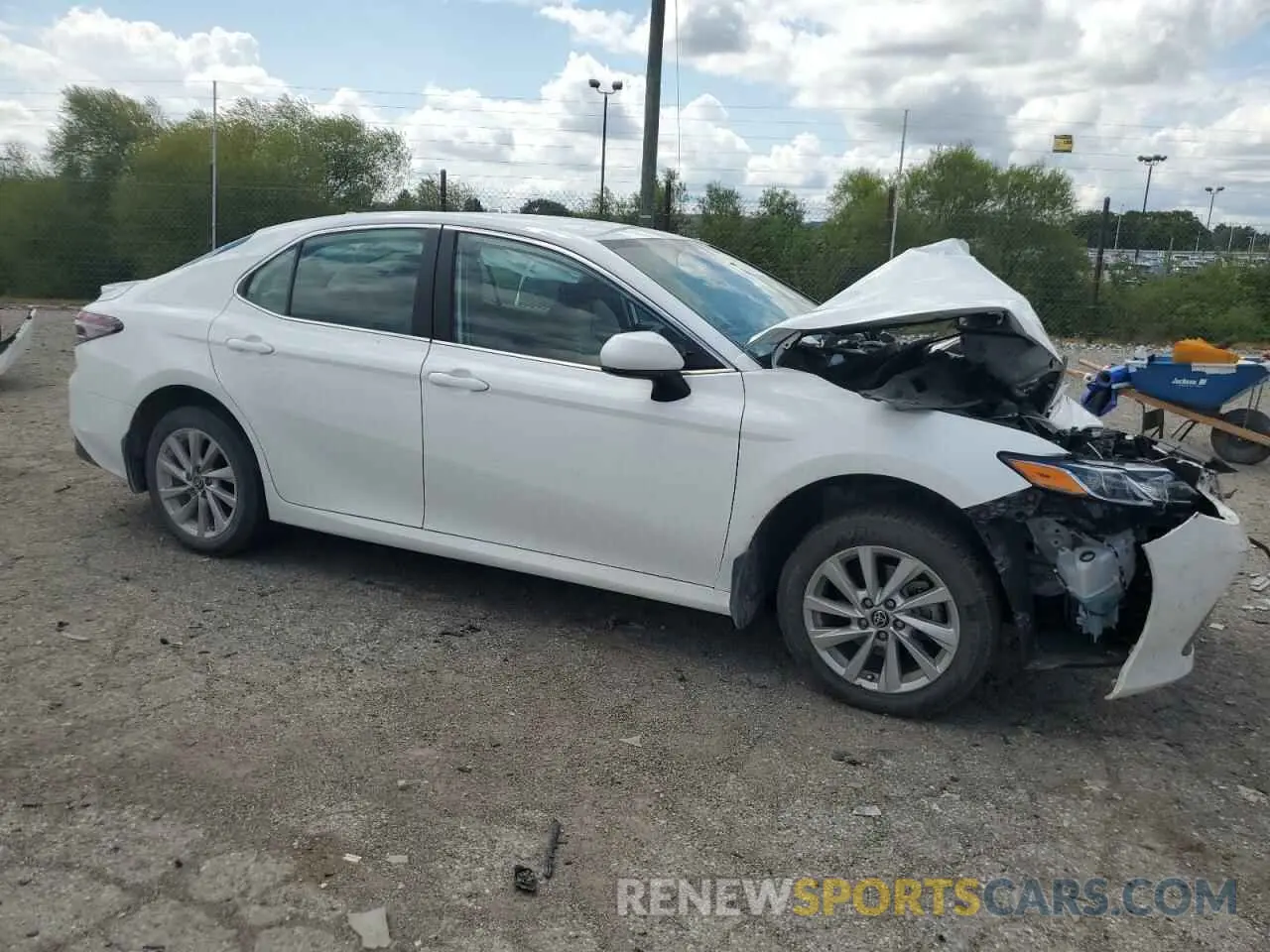 4 Photograph of a damaged car 4T1C11AK1PU126348 TOYOTA CAMRY 2023