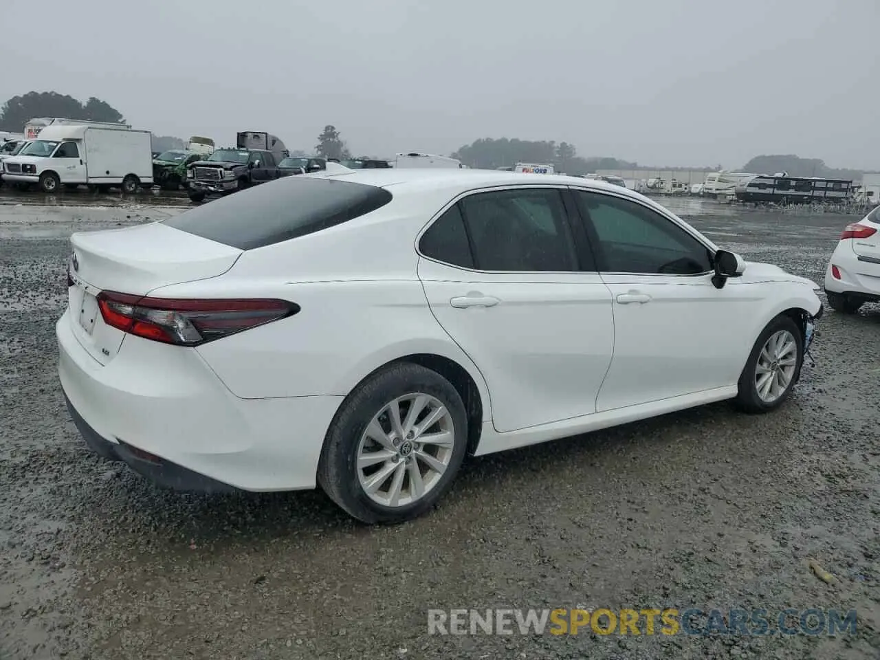 3 Photograph of a damaged car 4T1C11AK1PU724360 TOYOTA CAMRY 2023