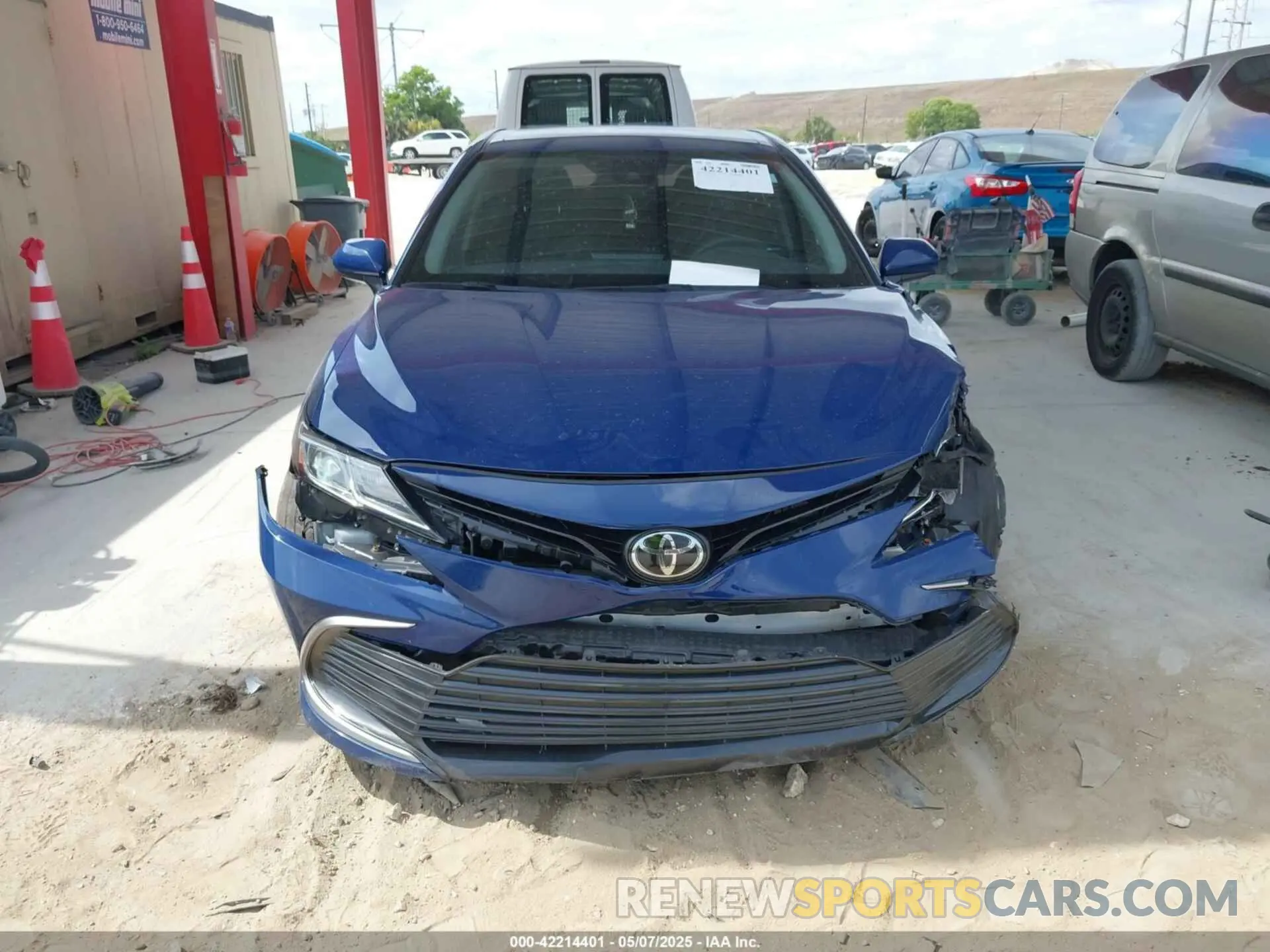 13 Photograph of a damaged car 4T1C11AK2PU081310 TOYOTA CAMRY 2023