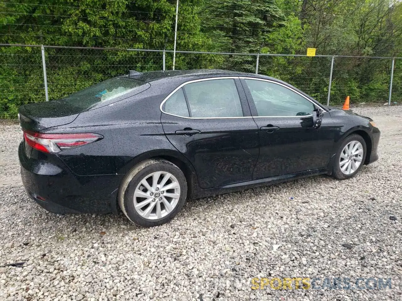 3 Photograph of a damaged car 4T1C11AK2PU116461 TOYOTA CAMRY 2023
