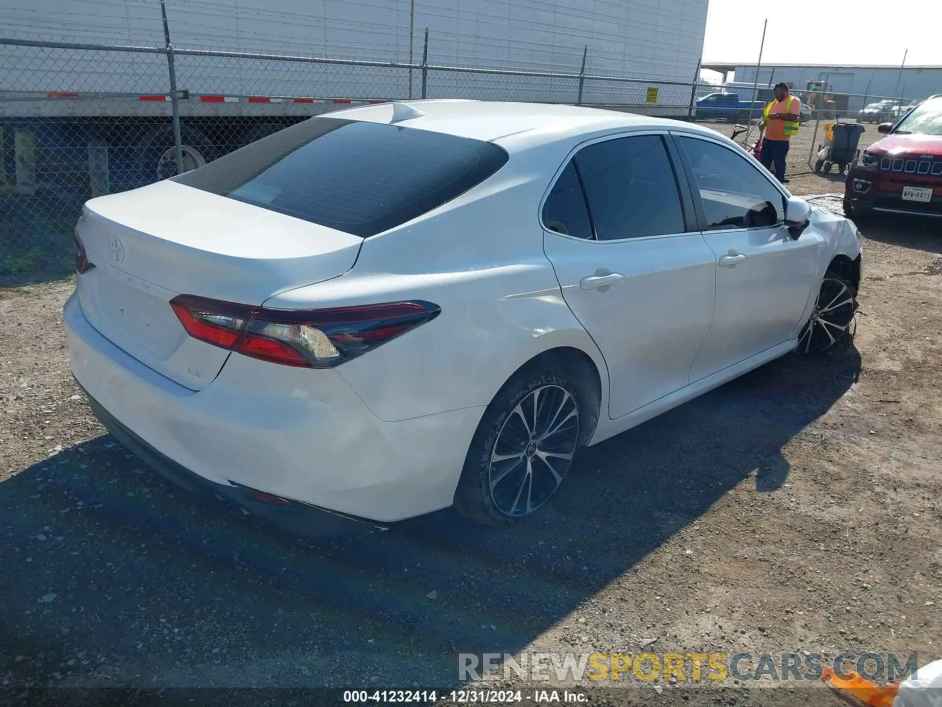 4 Photograph of a damaged car 4T1C11AK2PU122566 TOYOTA CAMRY 2023