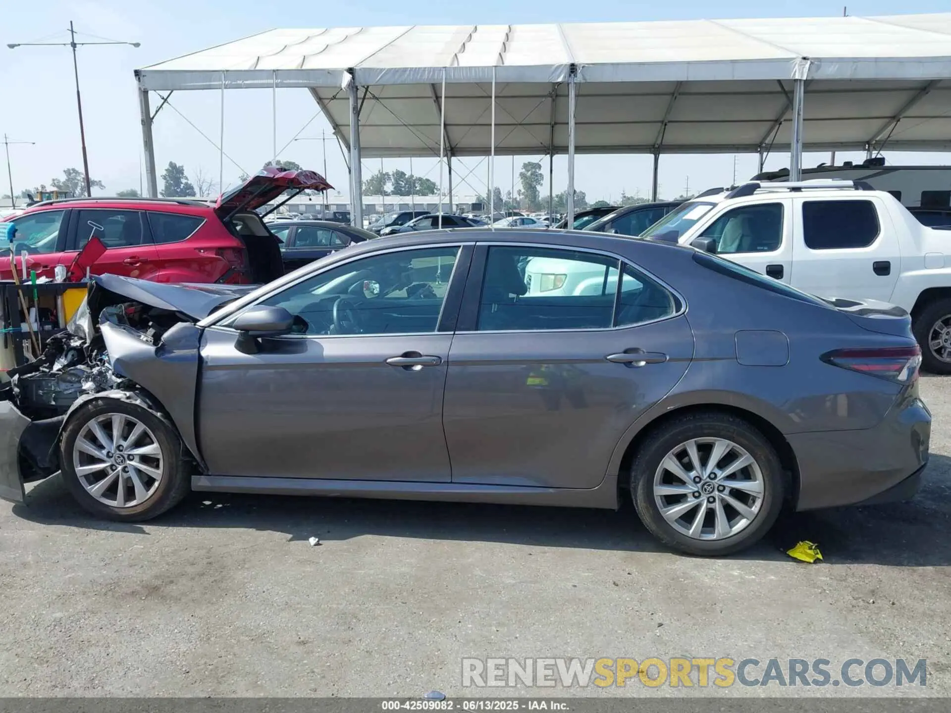 15 Photograph of a damaged car 4T1C11AK2PU165627 TOYOTA CAMRY 2023