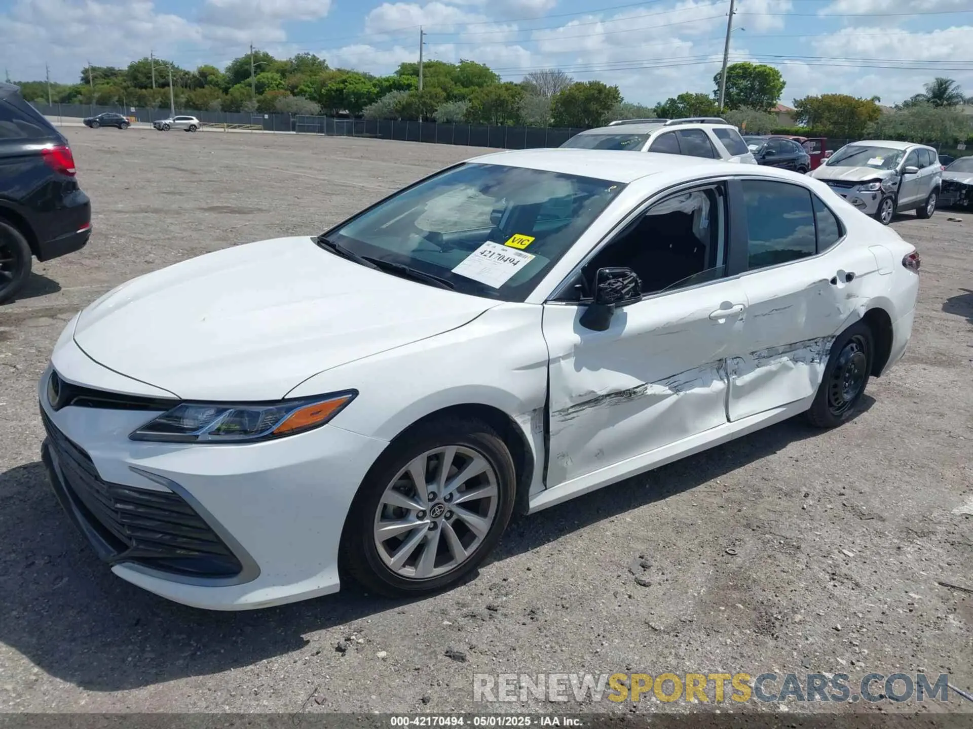 2 Photograph of a damaged car 4T1C11AK2PU185800 TOYOTA CAMRY 2023