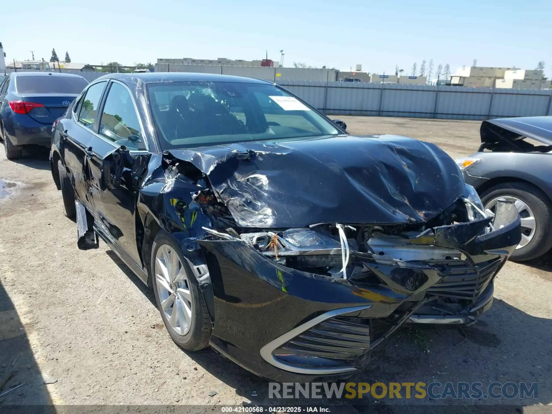 1 Photograph of a damaged car 4T1C11AK2PU185909 TOYOTA CAMRY 2023